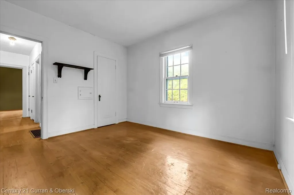 9428 Ball Street Plymouth Charter Township MI 48170