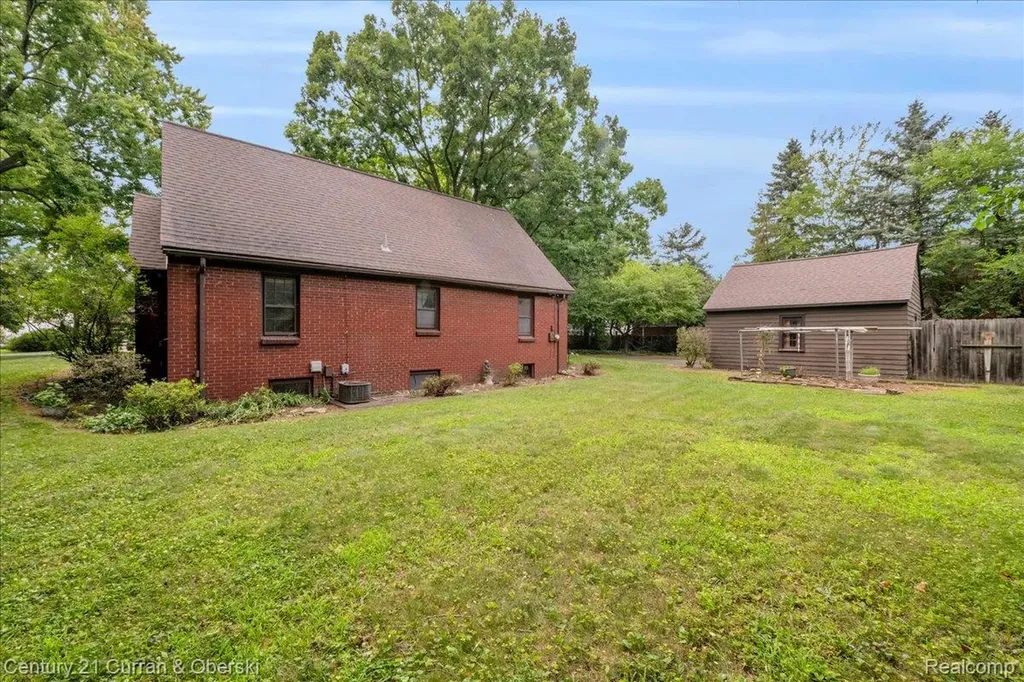 9428 Ball Street Plymouth Charter Township MI 48170