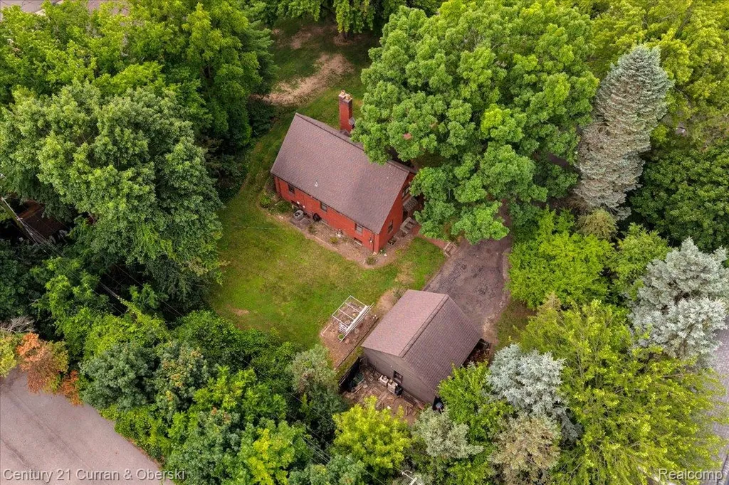 9428 Ball Street Plymouth Charter Township MI 48170