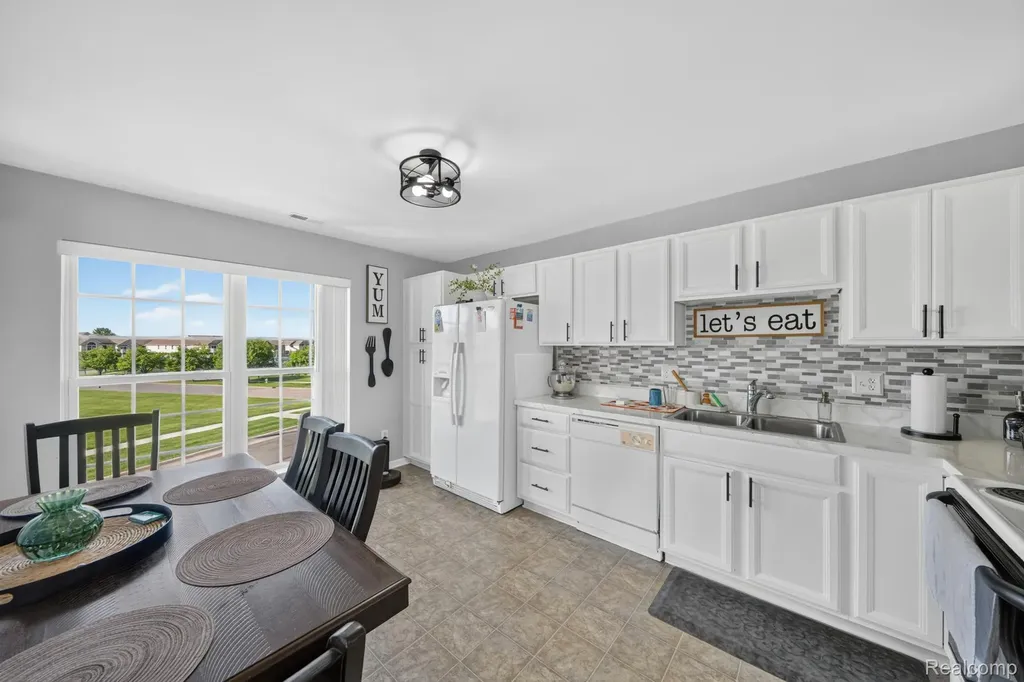 51844 Adler Park Drive E Chesterfield Township MI 48051