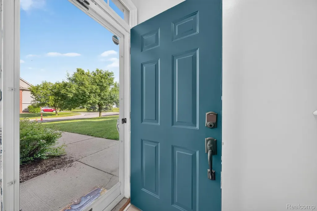 51844 Adler Park Drive E Chesterfield Township MI 48051