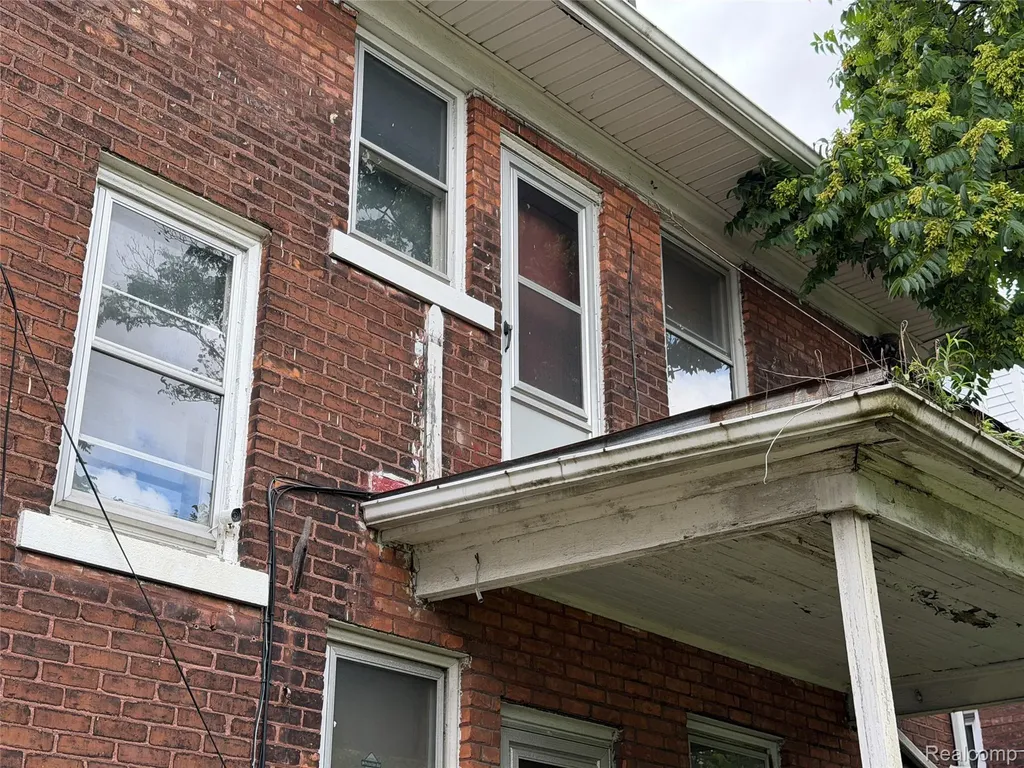 1636-1638 Virginia Park Street Detroit City MI 48206