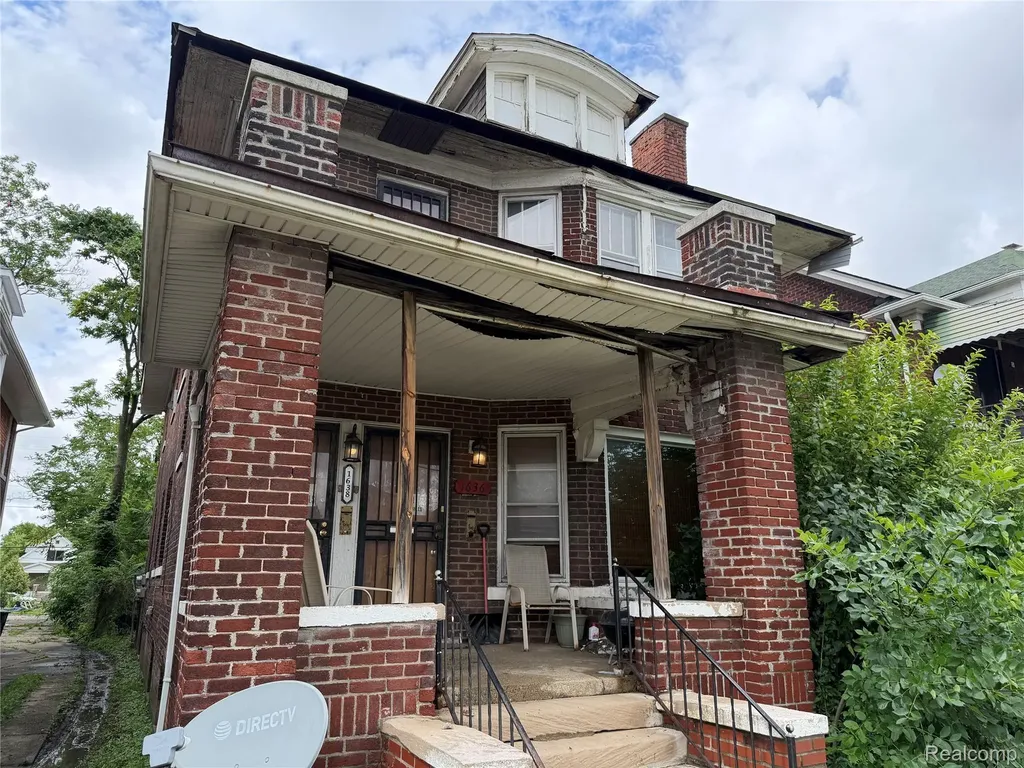 1636-1638 Virginia Park Street Detroit City MI 48206