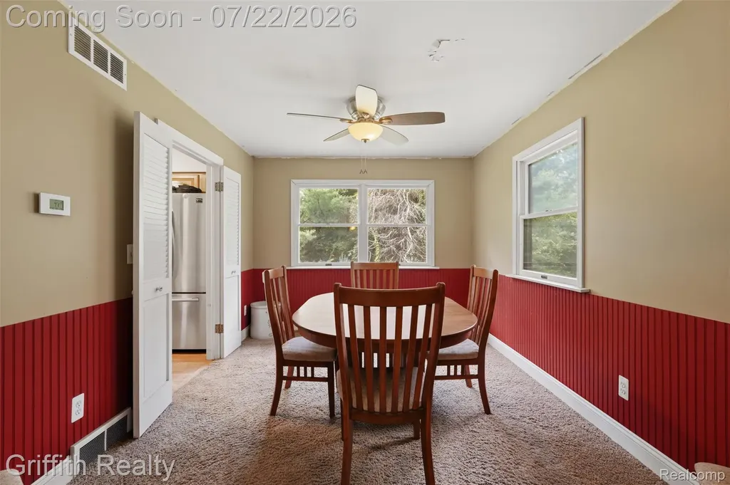 10591 Silver Lake Road Green Oak Township MI 48116