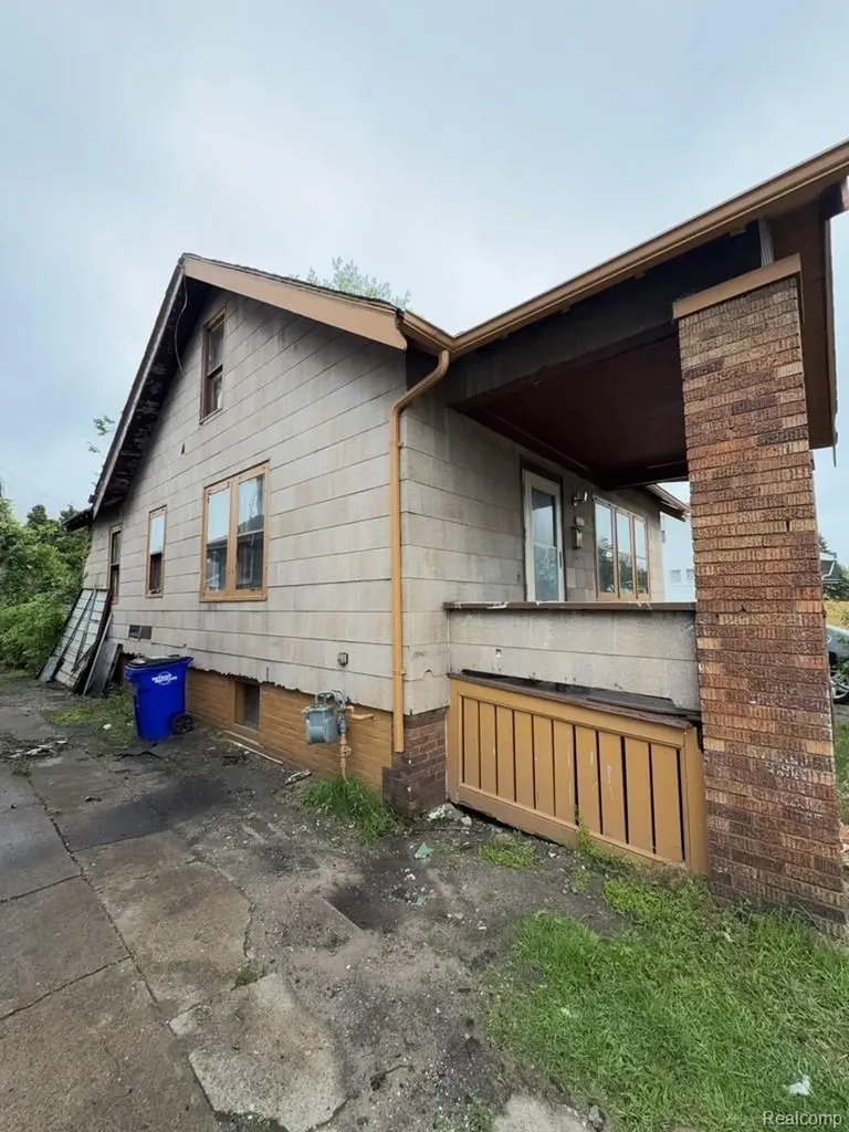 12324 Wisconsin Street Detroit City MI 48204