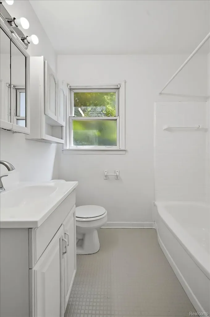 2978 Bailey Avenue Lincoln Park City MI 48146
