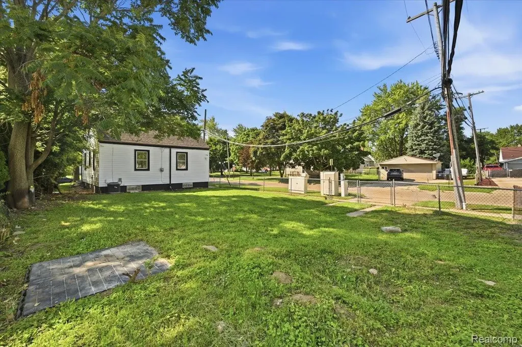 2978 Bailey Avenue Lincoln Park City MI 48146