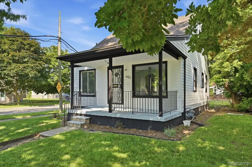 2978 Bailey Avenue Lincoln Park City MI 48146