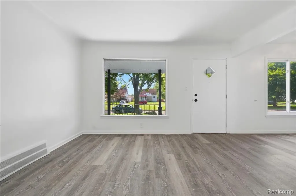 2978 Bailey Avenue Lincoln Park City MI 48146