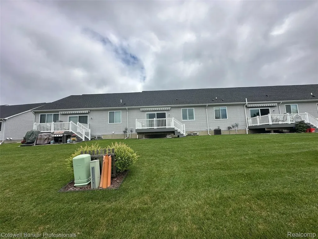 1387 Lincoln Street Lapeer City MI 48446