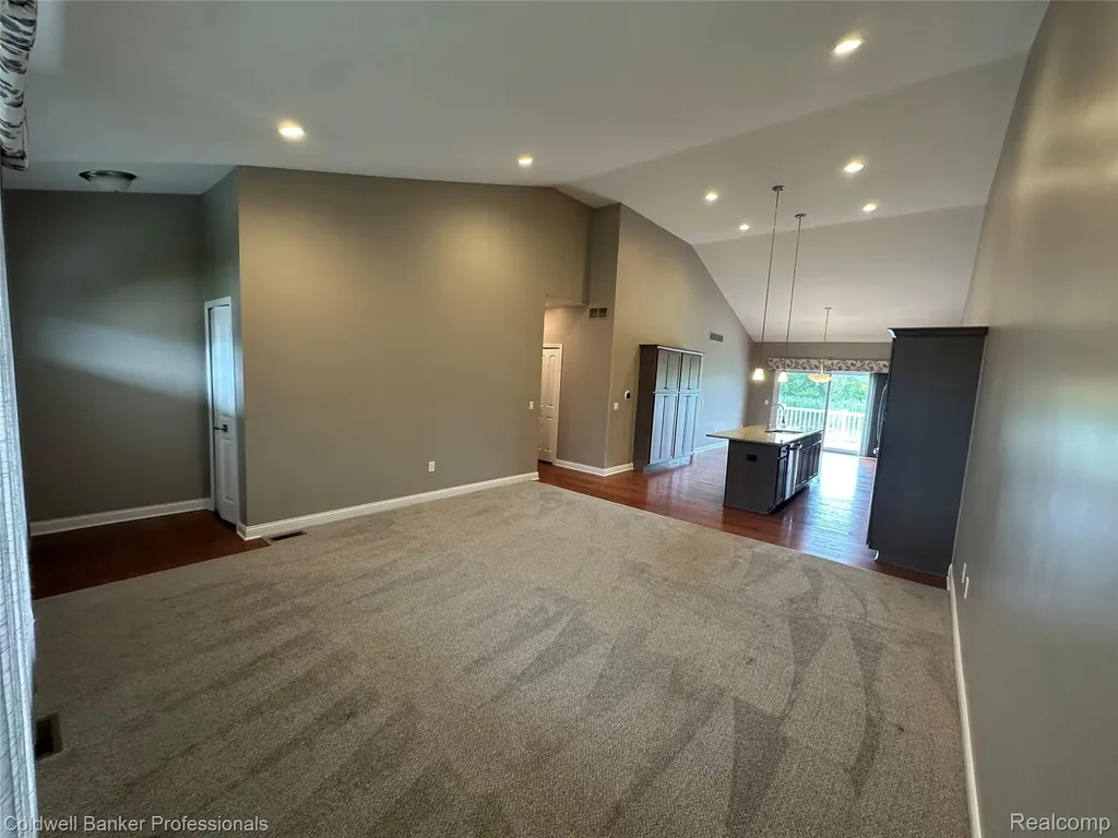 1387 Lincoln Street Lapeer City MI 48446
