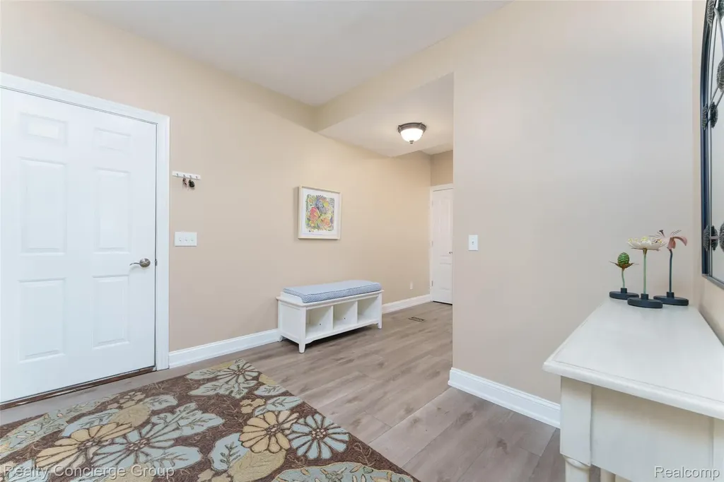 16366 Carrie Lane Fenton City MI 48430