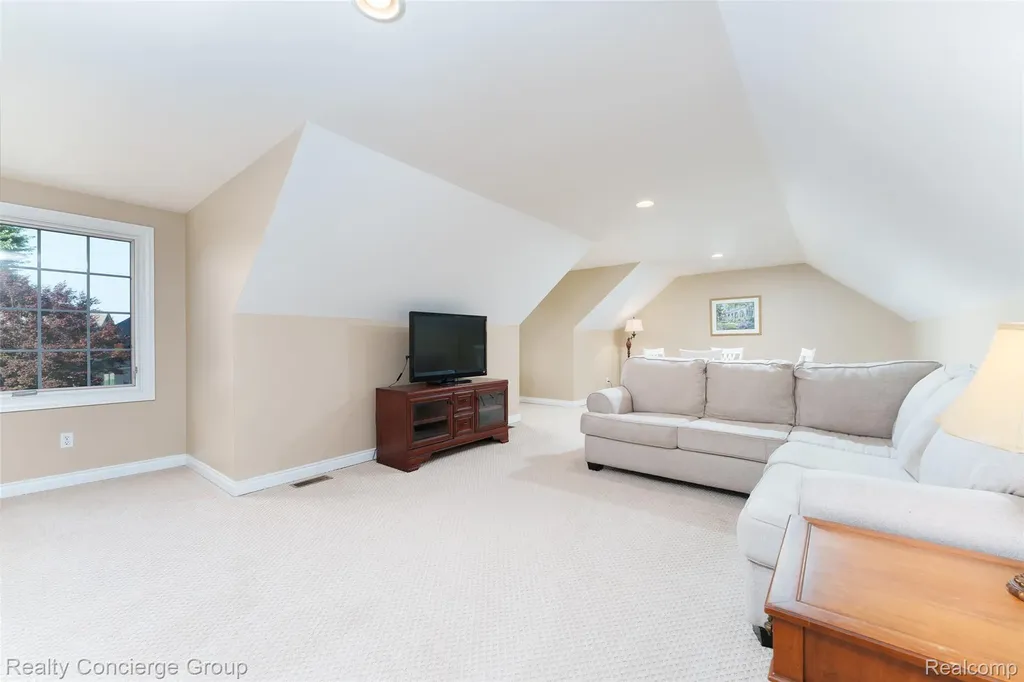 16366 Carrie Lane Fenton City MI 48430