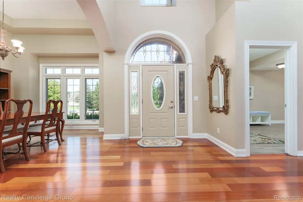16366 Carrie Lane Fenton City MI 48430