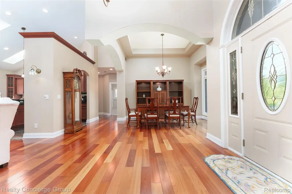 16366 Carrie Lane Fenton City MI 48430