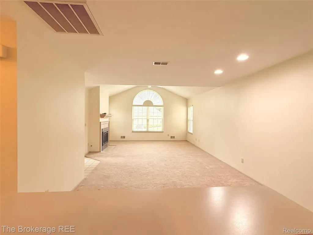610 Perry Creek Drive Grand Blanc City MI 48439