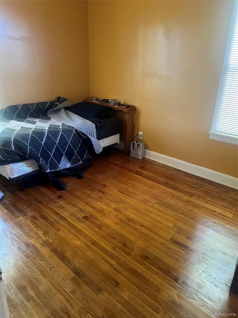 15231 Evanston Street Detroit City MI 48224