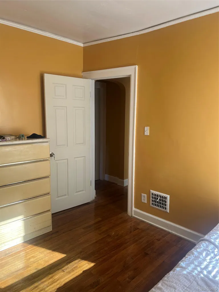 15231 Evanston Street Detroit City MI 48224