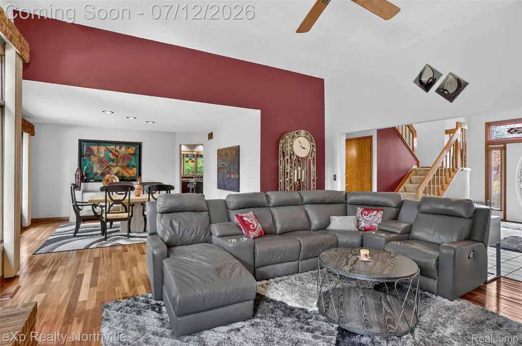 24686 Venice Drive Novi City MI 48374