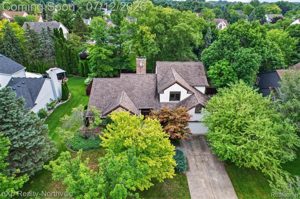 24686 Venice Drive Novi City MI 48374