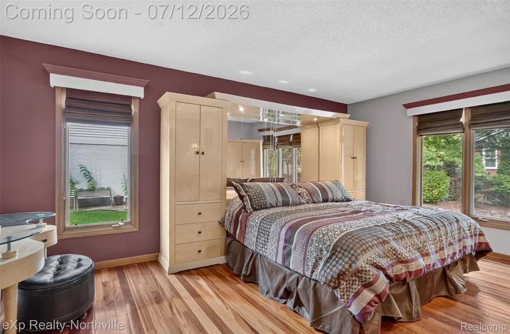 24686 Venice Drive Novi City MI 48374