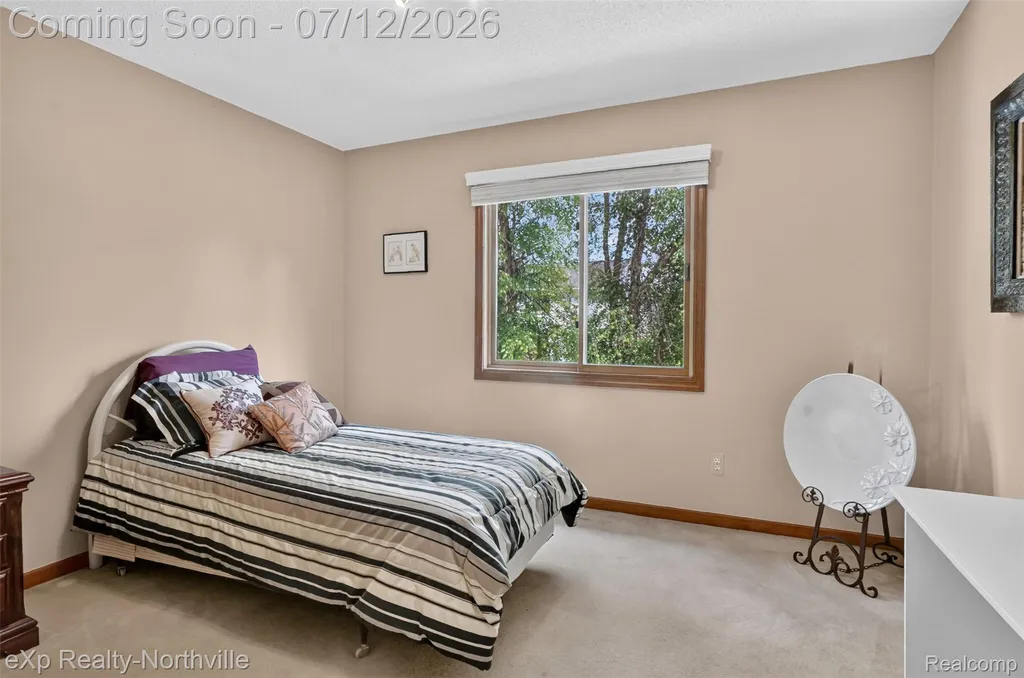 24686 Venice Drive Novi City MI 48374