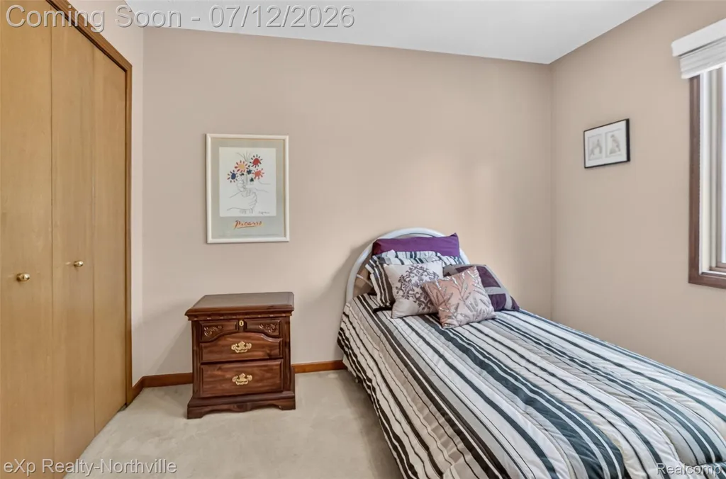 24686 Venice Drive Novi City MI 48374