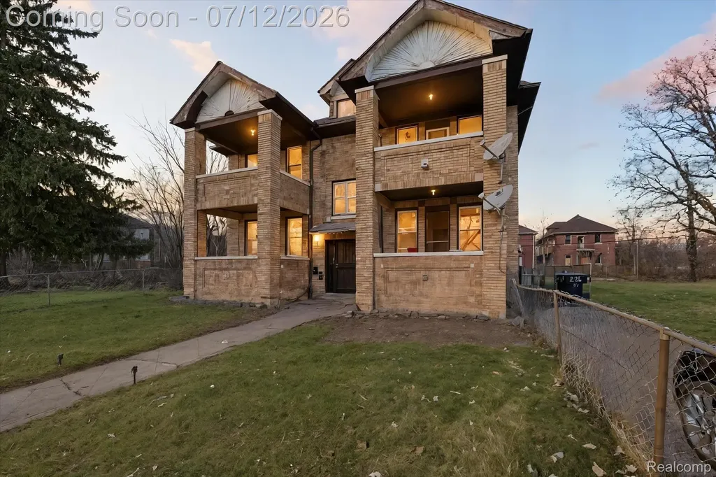 2928 Richton Street Detroit City MI 48206