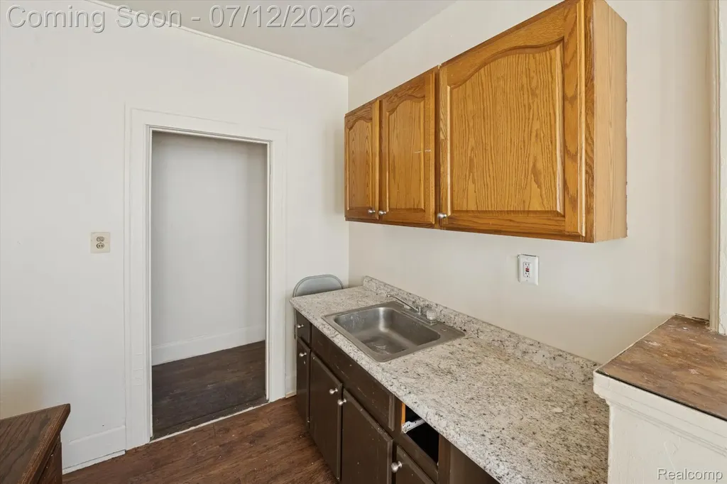2928 Richton Street Detroit City MI 48206