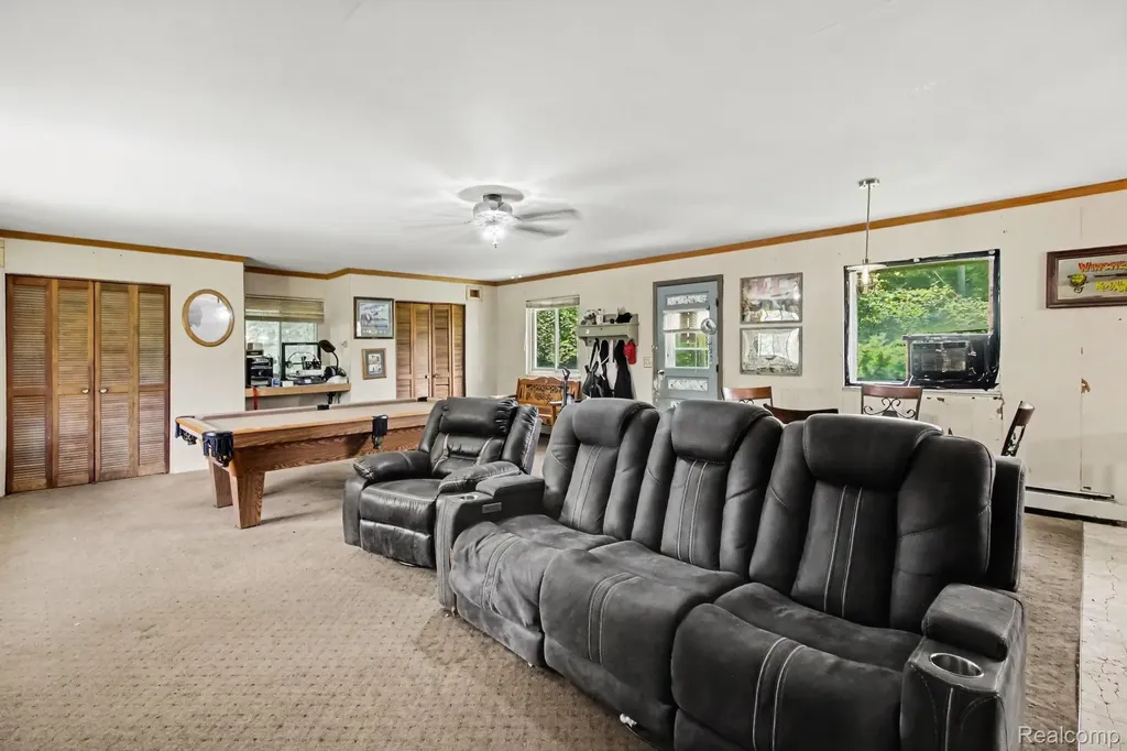 1131 Lake Lane Drive White Lake Charter Township MI 48386