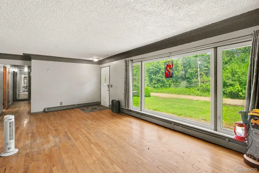 1131 Lake Lane Drive White Lake Charter Township MI 48386