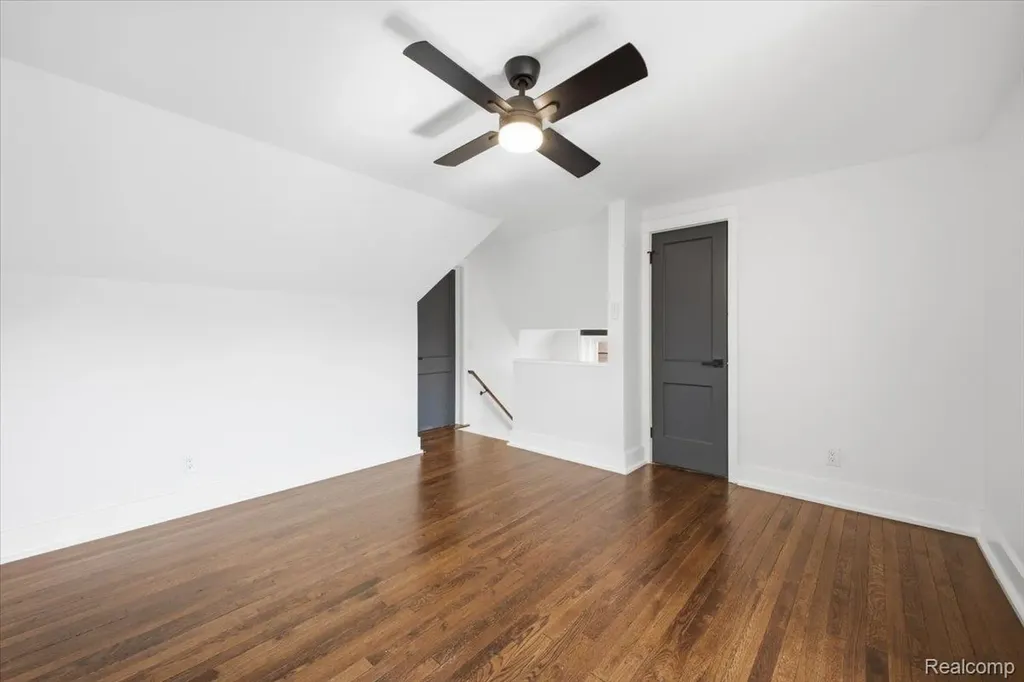 18084 Birchcrest Drive Detroit City MI 48221
