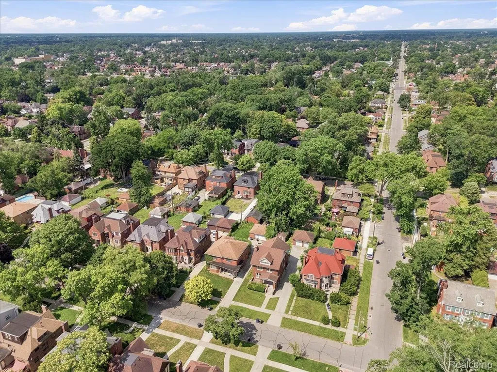 18084 Birchcrest Drive Detroit City MI 48221