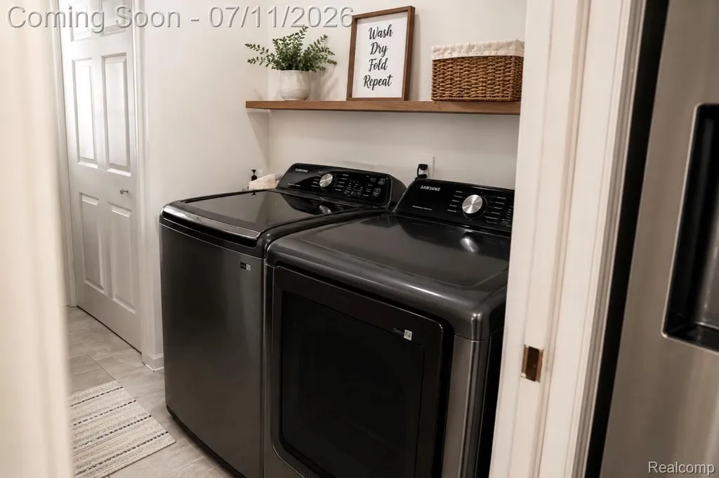 37750 Chase Run Drive Sterling Heights City MI 48310