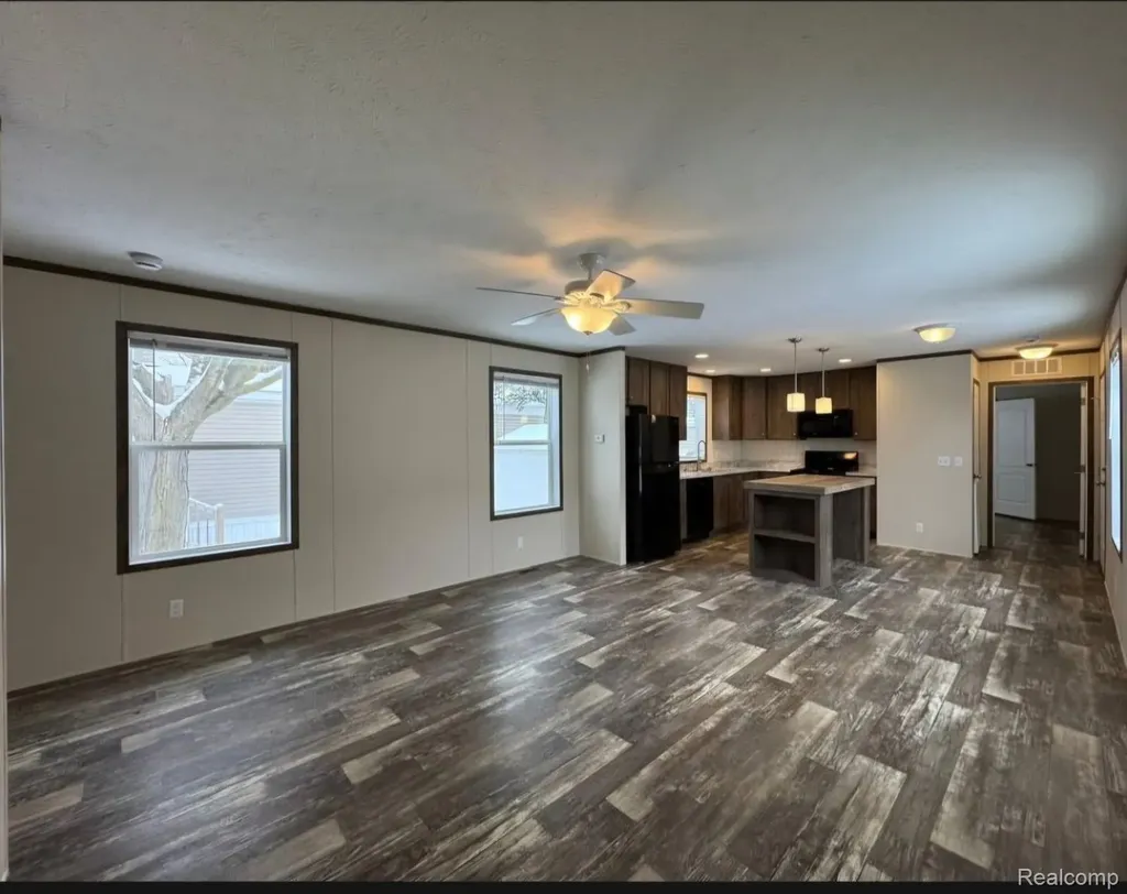 40 Sparrow Hill Orion Charter Township MI 48359