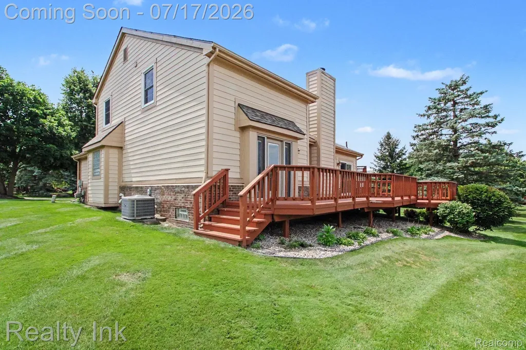 31223 Barrington Drive Novi City MI 48377