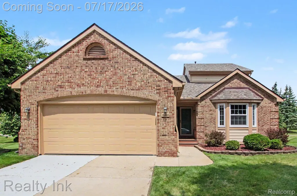 31223 Barrington Drive Novi City MI 48377