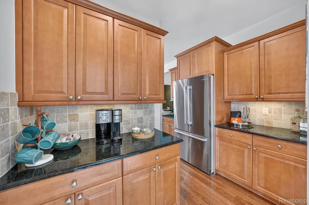 3804 Elk Drive Oakland Charter Township MI 48306
