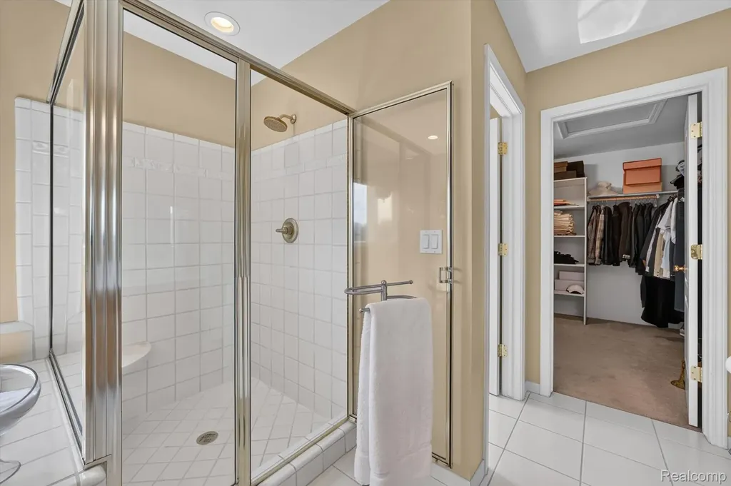 3804 Elk Drive Oakland Charter Township MI 48306