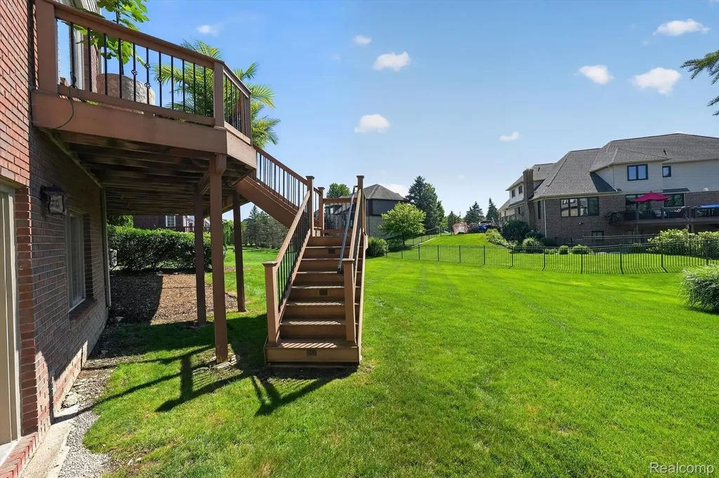 3804 Elk Drive Oakland Charter Township MI 48306