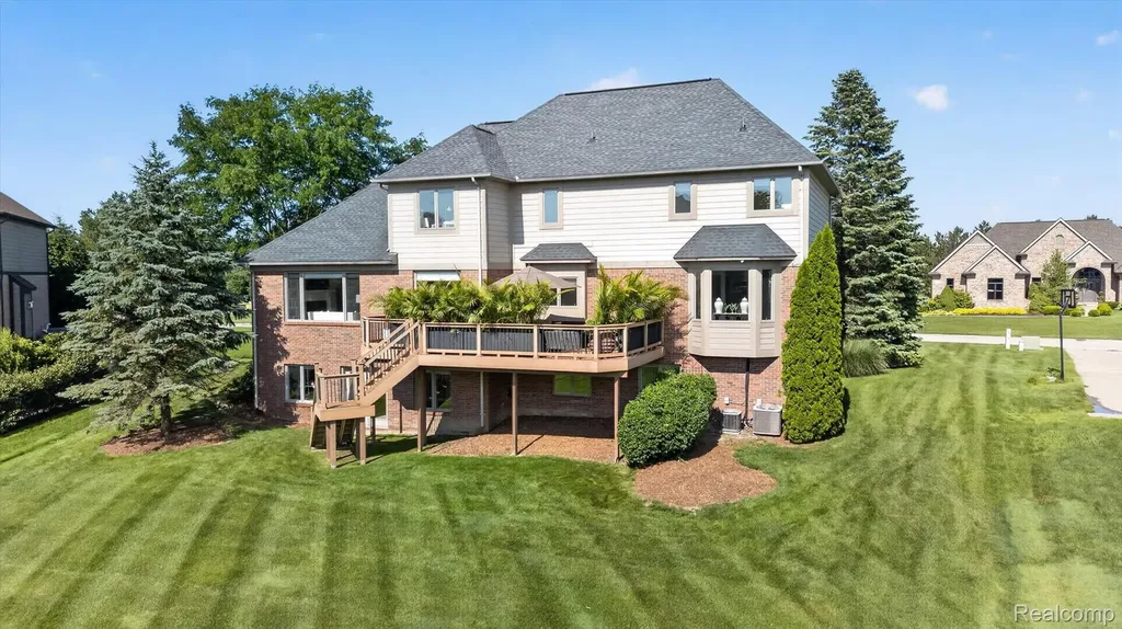 3804 Elk Drive Oakland Charter Township MI 48306