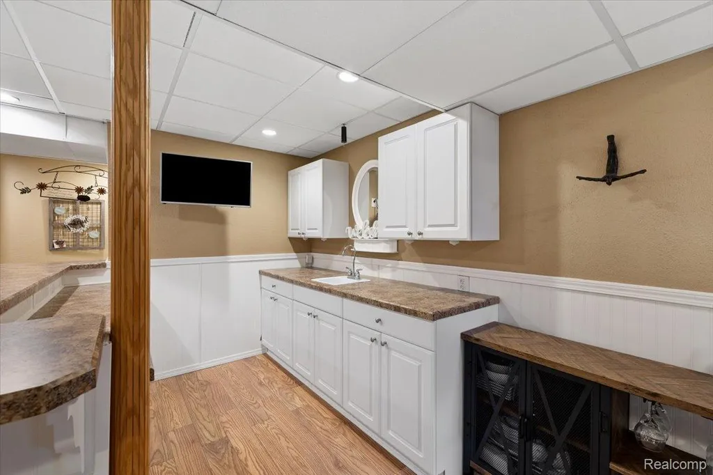 51184 Northview Plymouth Charter Township MI 48170