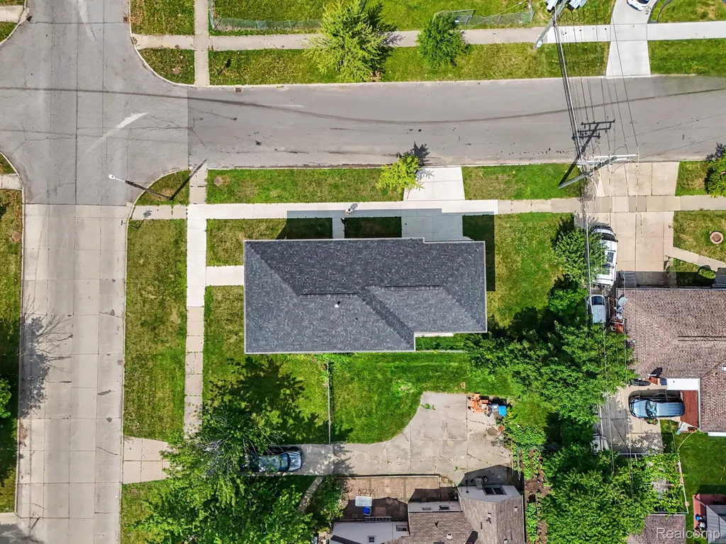26172 Hass Street Dearborn Heights City MI 48127