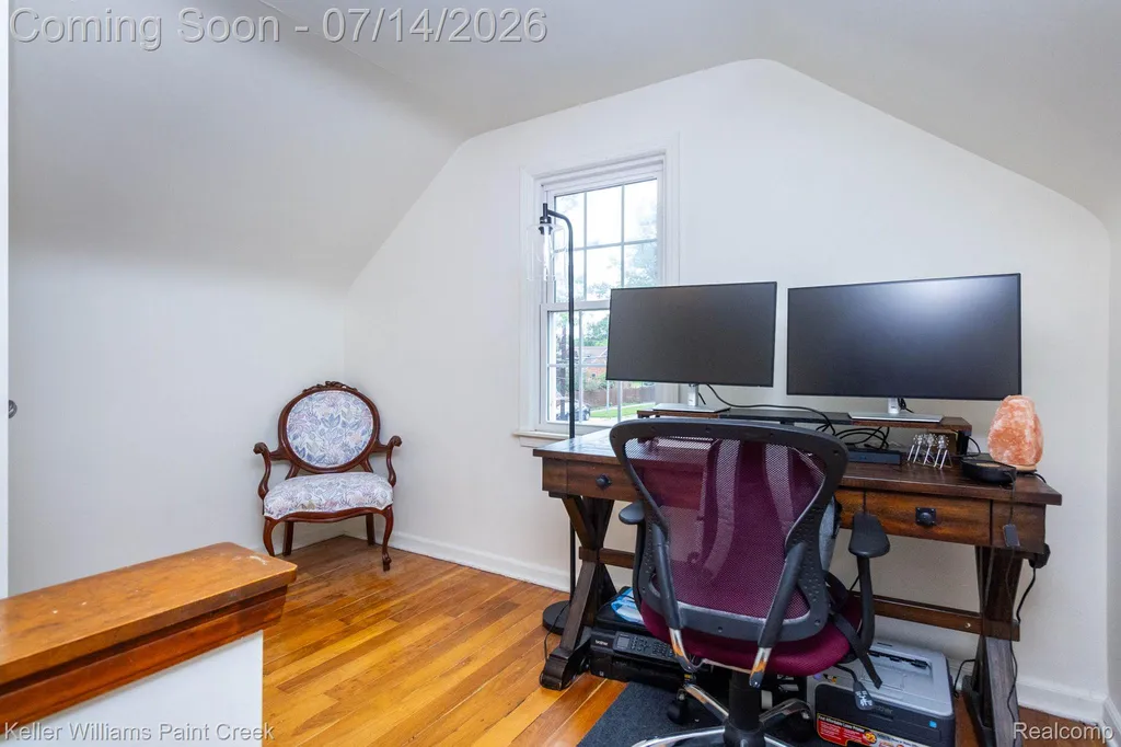 1466 Hampton Road Grosse Pointe Woods City MI 48236