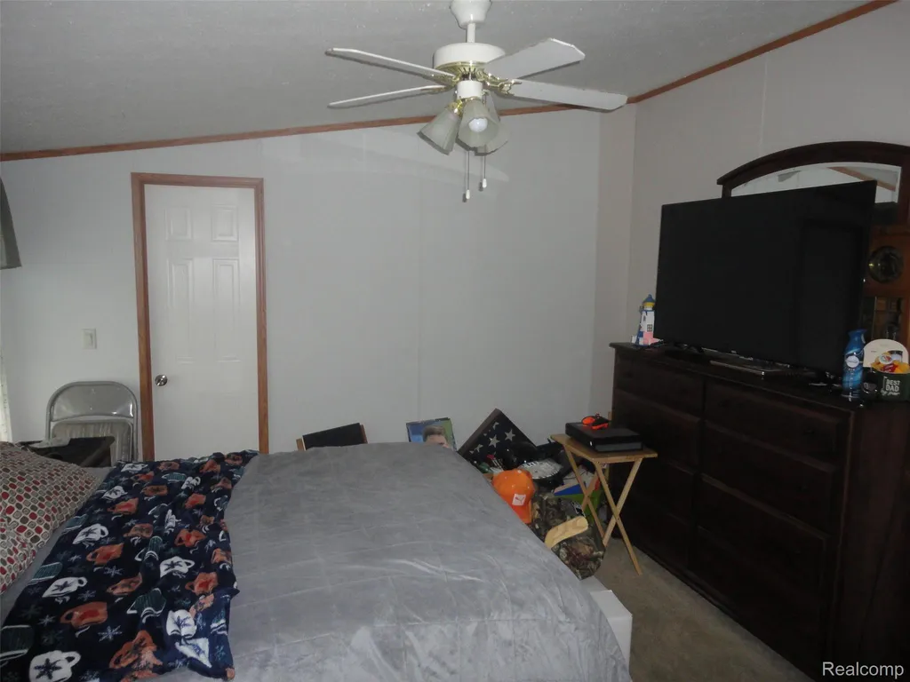 983 Tanners Landing Raisinville Township MI 48161