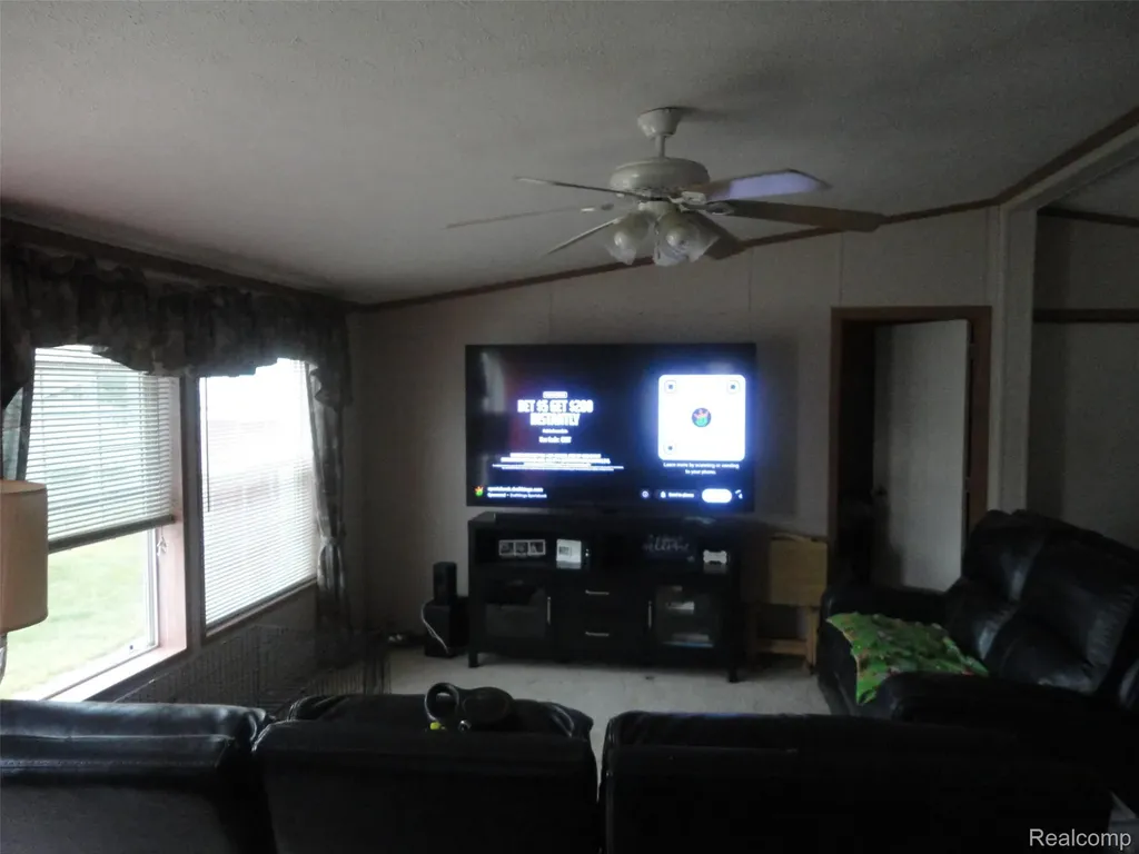 983 Tanners Landing Raisinville Township MI 48161