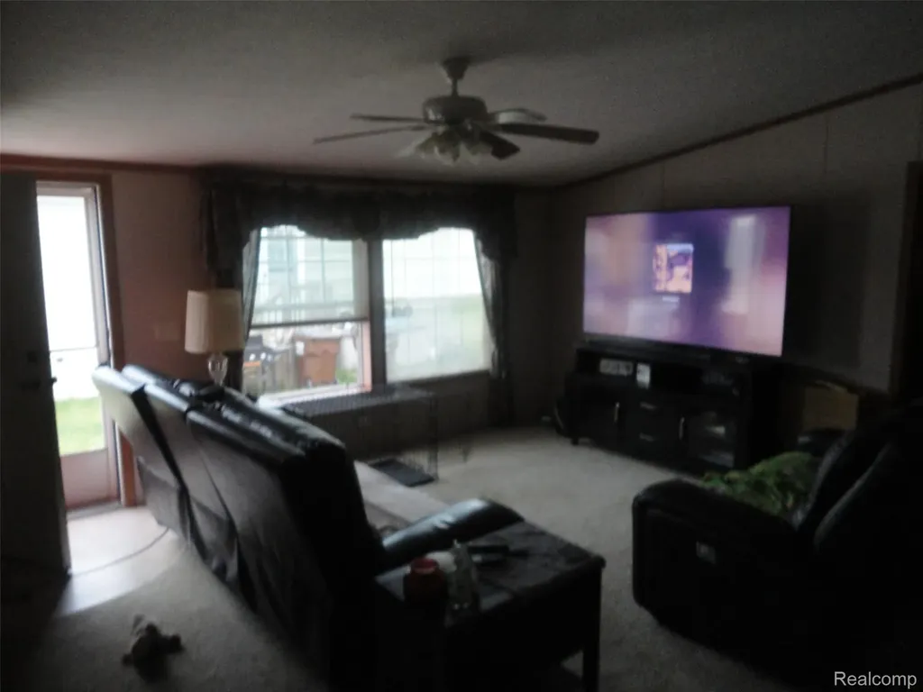 983 Tanners Landing Raisinville Township MI 48161