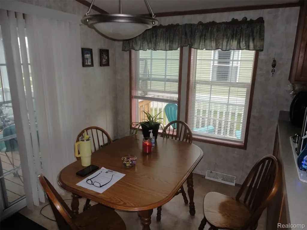 983 Tanners Landing Raisinville Township MI 48161