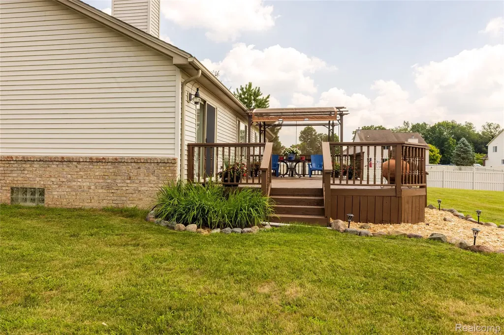 38575 Barth Street Romulus City MI 48174