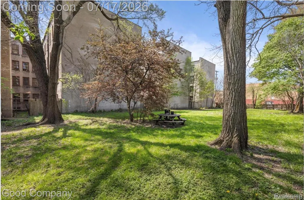 1031 Hubbard Street Detroit City MI 48209